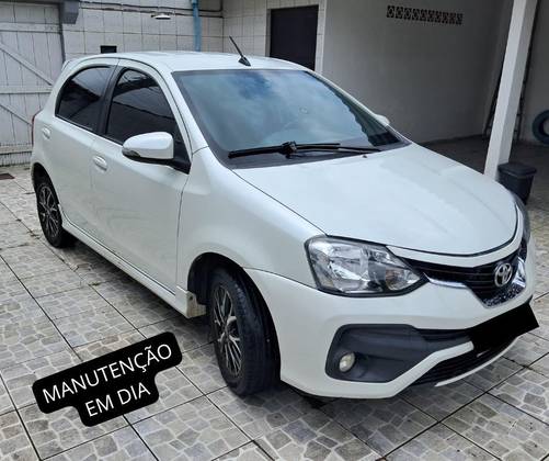 TOYOTA ETIOS 1.5 PLATINUM 16V FLEX 4P AUTOMÁTICO